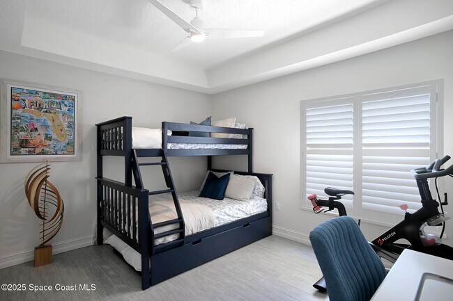 Building Photo - 1045 Jimmy Buffett Mem Hwy