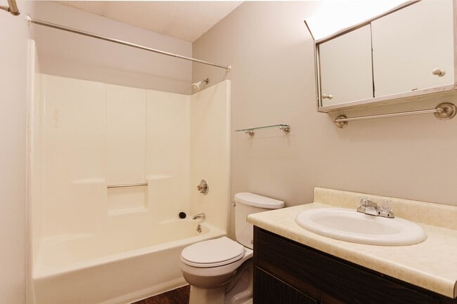 Building Photo - River Campus Downtown - What more could you want?