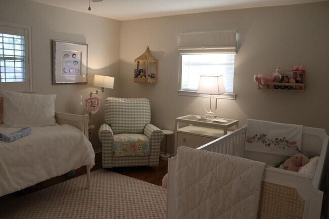 Building Photo - Overton Park home for Lease