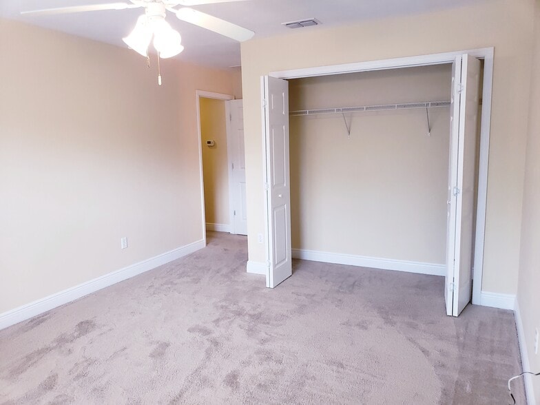 Building Photo - 1575 Paul Russell Rd #2901