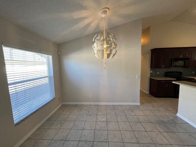 Building Photo - 1182 Sheeler Hills Dr