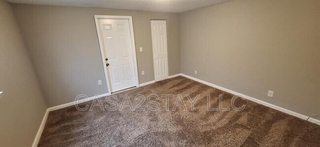 Building Photo - 1394 S Wilson Rd