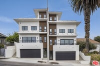 Building Photo - 1247 1/2 W Bellevue Ave