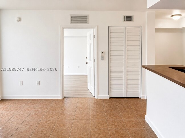Building Photo - 15470 SW 284th St