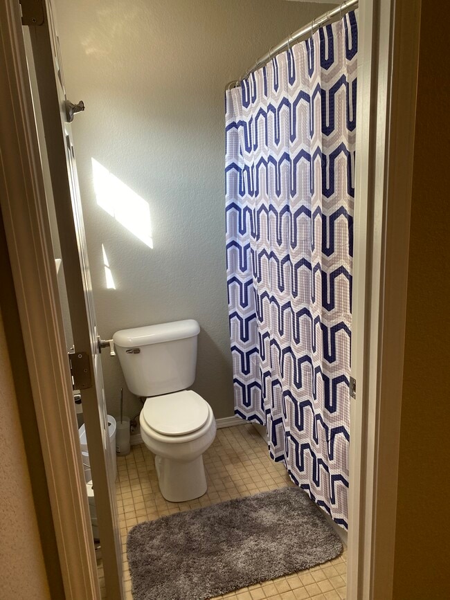 Building Photo - 4847 W Ponca St