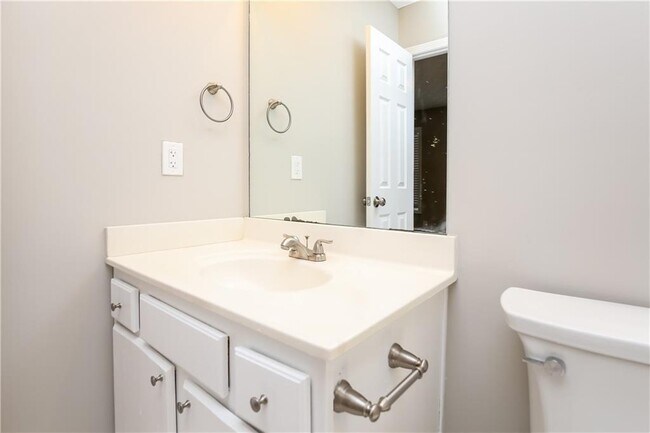 Building Photo - 2454 Canary Ct
