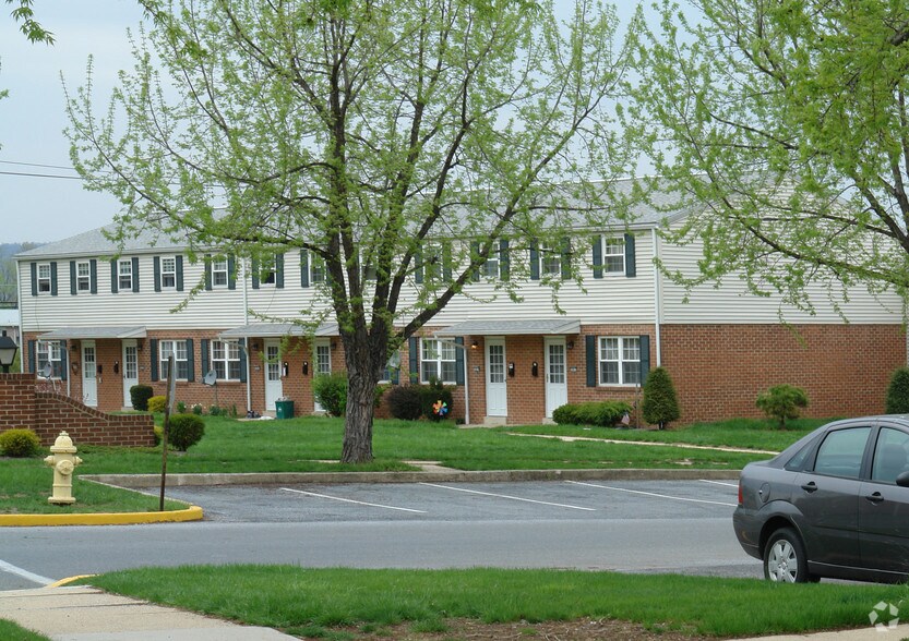 Riverview Heights Apartments 422 Meadow Dr Camp Hill PA 17011