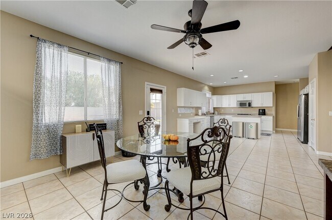 Building Photo - 268 Copper Glow Ct