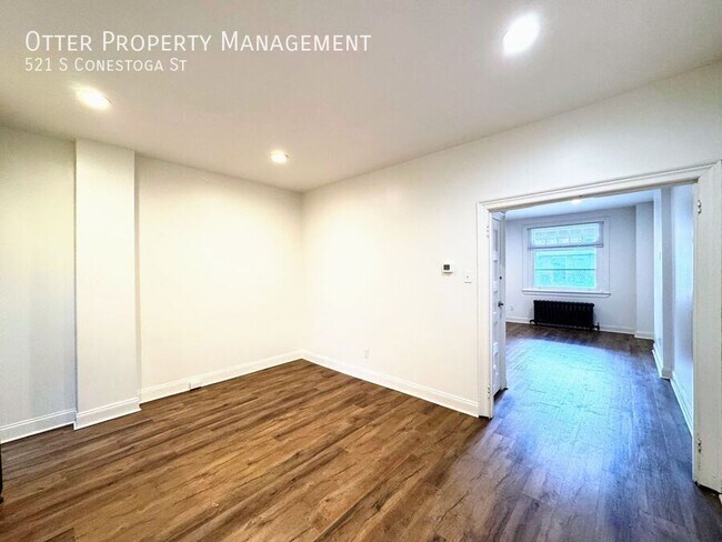 Building Photo - 521 S Conestoga St