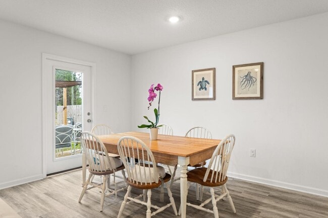 Building Photo - 292 Gray Owl Dr