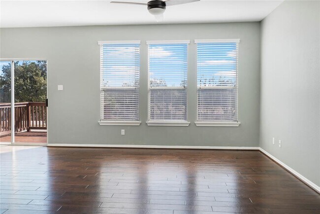 Building Photo - 700 Mandarin Flyway