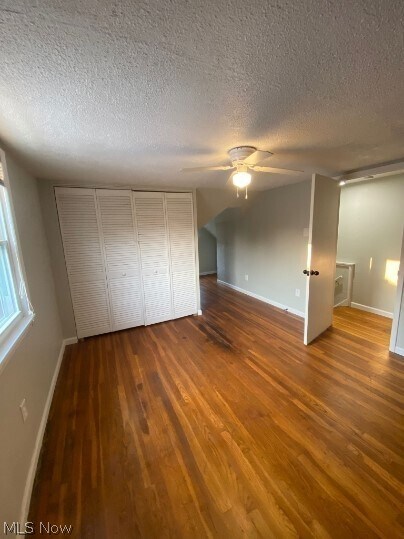 Building Photo - 4207 Wood Ave