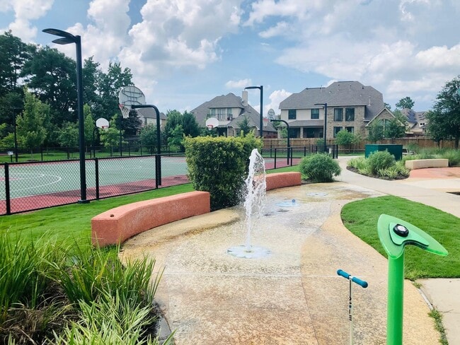 Building Photo - 29021 Cherrywood Ln