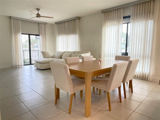 Building Photo - 8201 NW 41st St