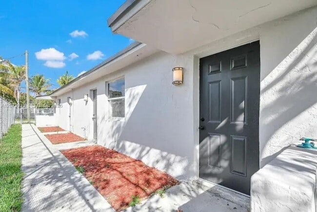 Building Photo - 7807 NW 3rd Ave