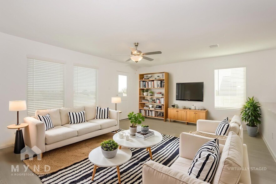 Building Photo - 2757 Mistwood Dr