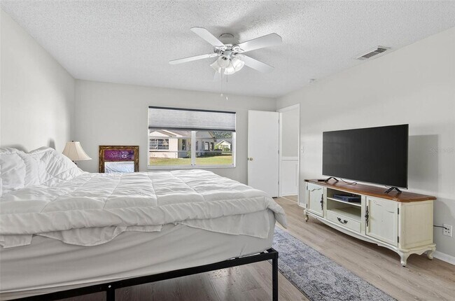 Building Photo - 2113 Hailstone Cir