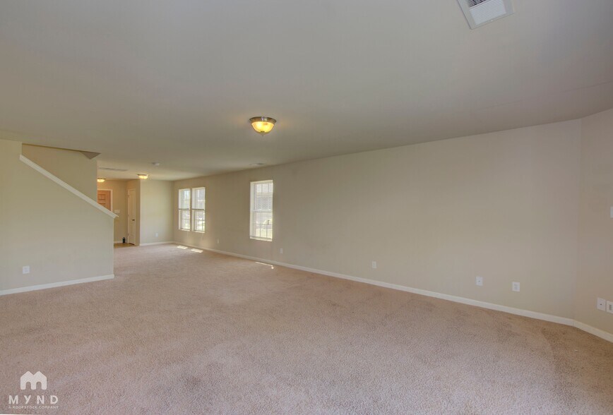 Building Photo - 28041 Kawana Ct