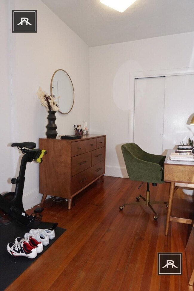 Building Photo - 1 bedroom in Boston MA 02215