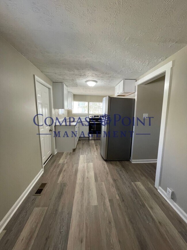 Building Photo - Newly Renovated Just For You! 3 Beds/1 Bath