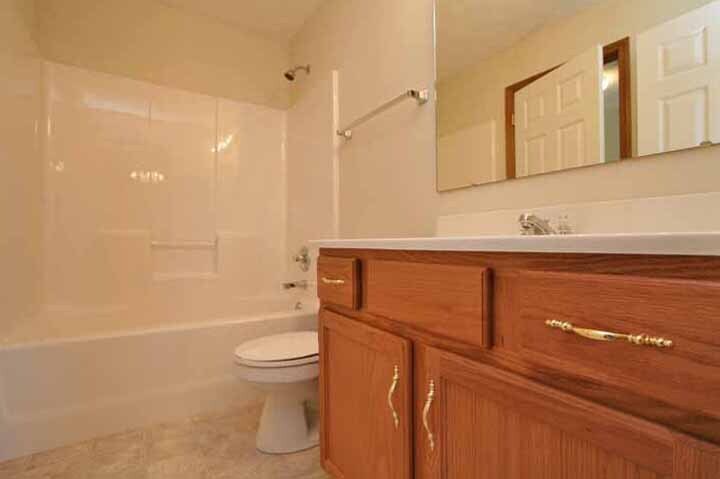 Building Photo - 7603 Stonebridge Golf Dr