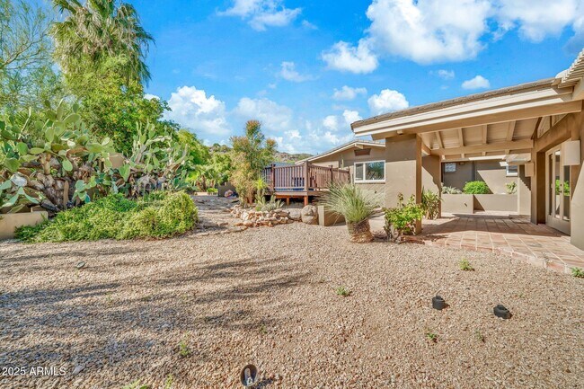 Building Photo - 4531 E Quartz Mountain Rd