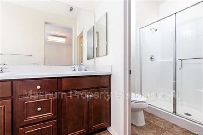 Building Photo - 40347 Calle Real