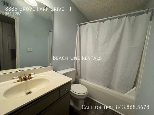 Building Photo - 8885 Grove Park Dr