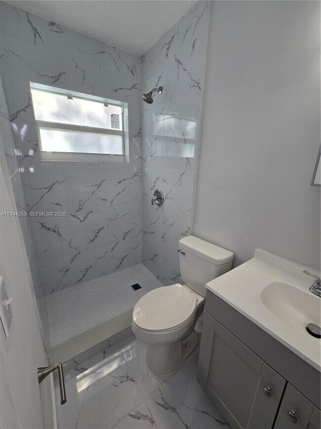 Building Photo - 1320 NE 211th Terrace