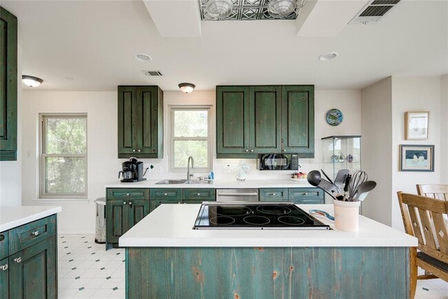 Building Photo - 14101 Red Feather Trail