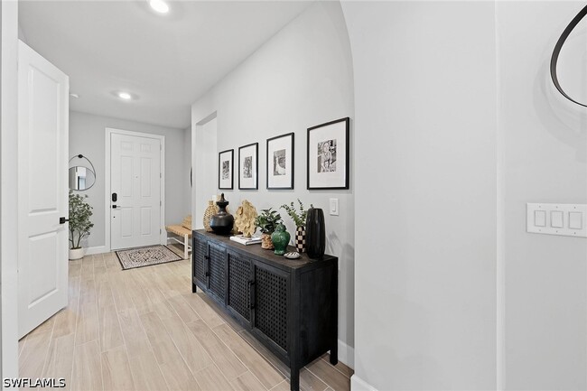 Building Photo - 2738 Aviamar Cir