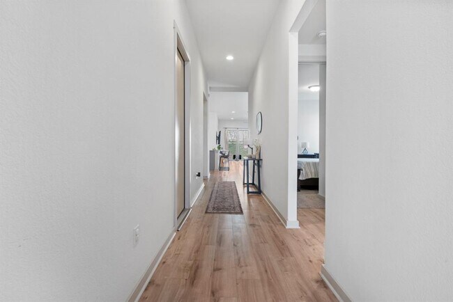 Building Photo - 620 Peace Pipe Way