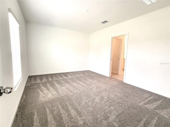 Building Photo - 1469 Deepwater Cir