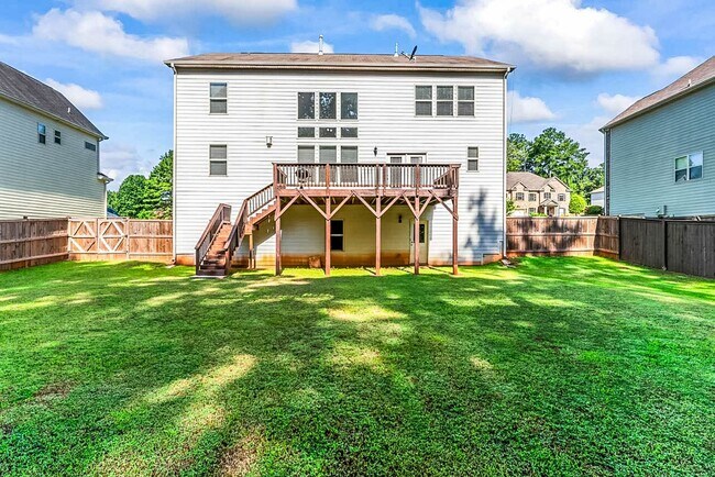 Building Photo - 173 Charolais Dr