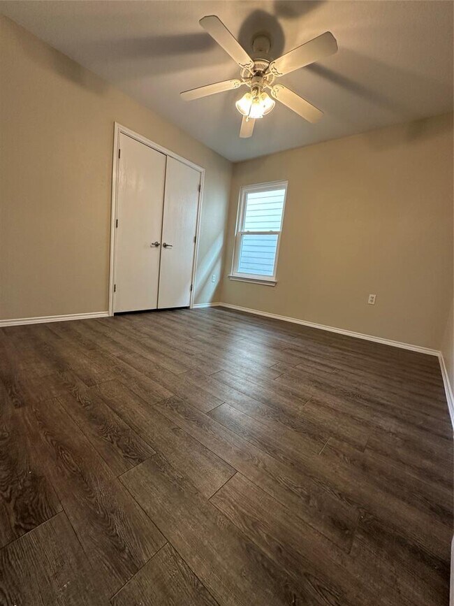 Building Photo - 3416 Autumn Bay Dr