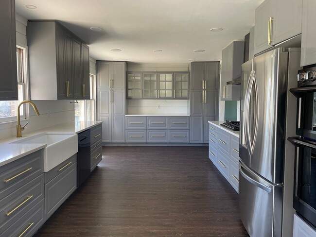 Building Photo - Archdale 4 bed / 2.5 bath