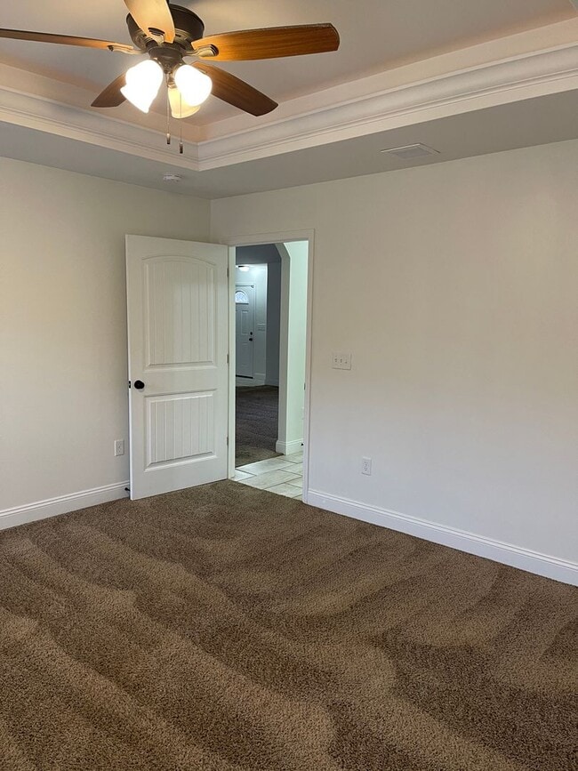 Building Photo - Available November 07,2025