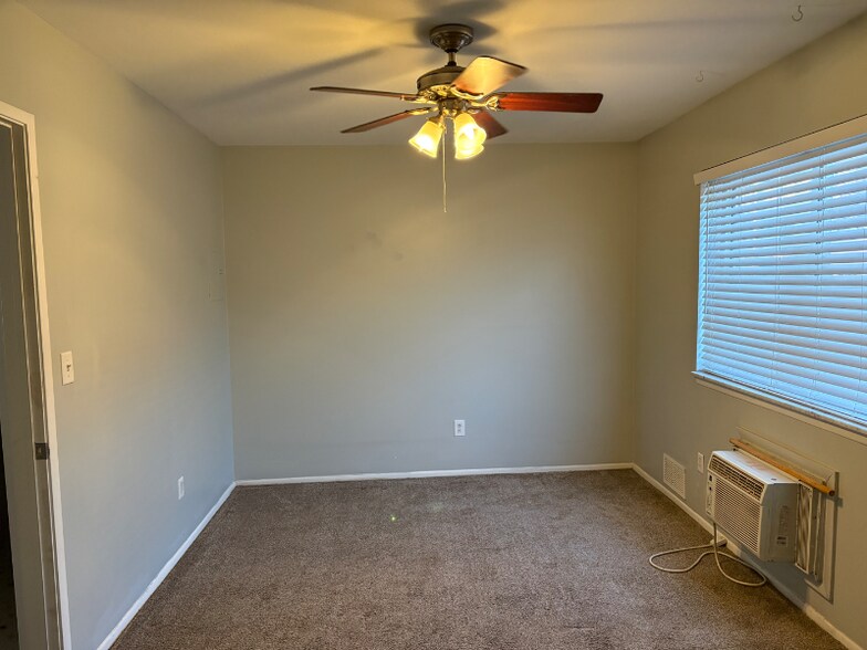 Building Photo - 19815 E 14 Mile Rd