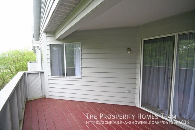 Building Photo - 2217 Lowells Glen Rd