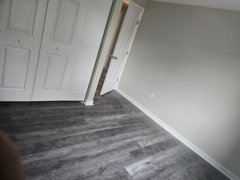 Building Photo - 4904 Finnegan Ct