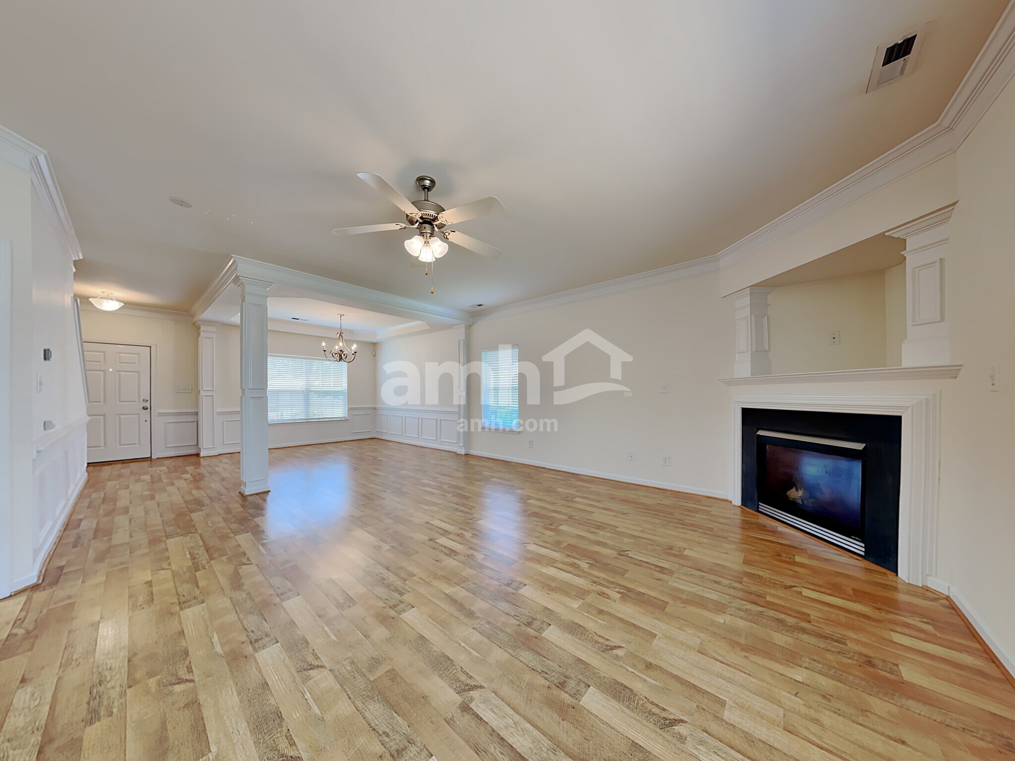 Building Photo - 3457 Lilliefield Ln