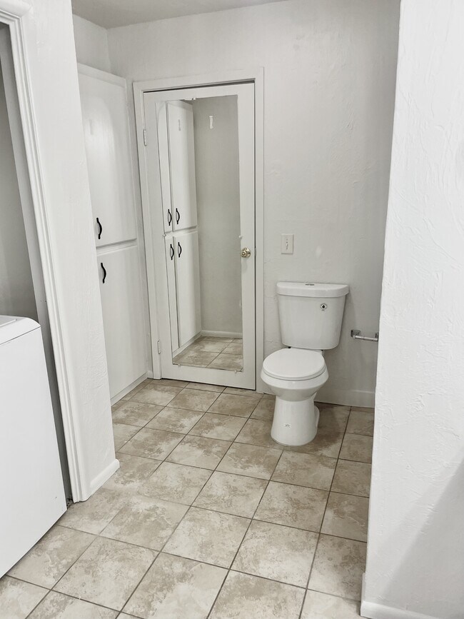 Building Photo - 12323 Cedar Springs Ln