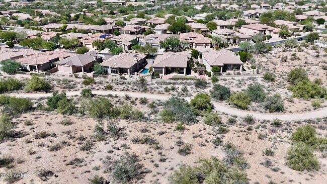 Building Photo - 10637 E Blanche Dr