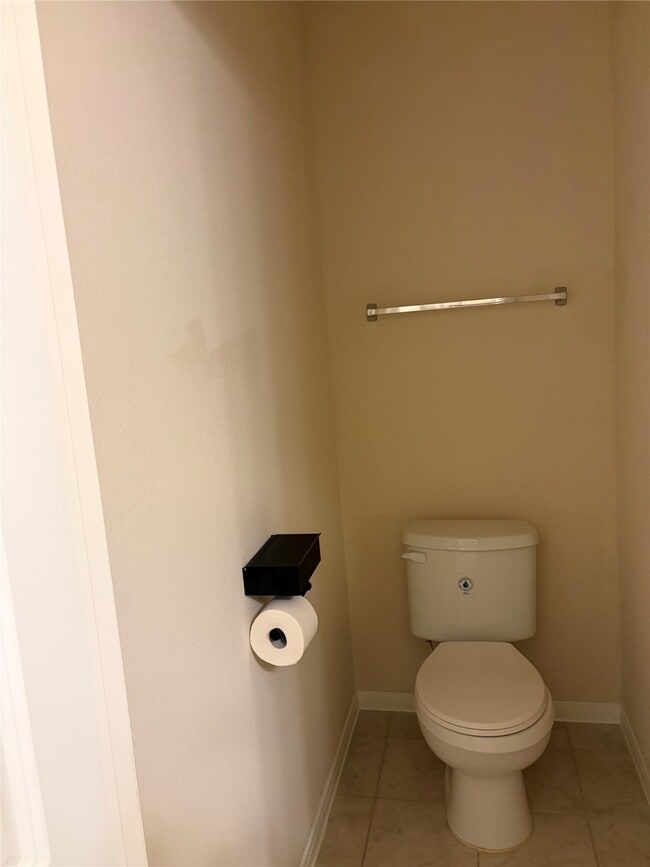 Building Photo - 14915 Silver Br Trl