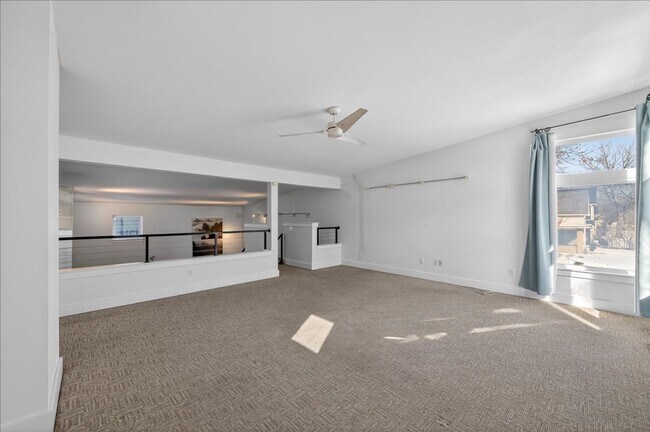 Building Photo - 1960 Bellefontaine St