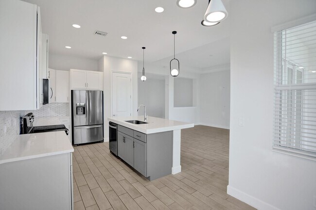 Building Photo - New House for Rent