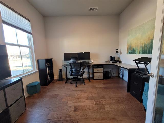 Building Photo - 8517 Campbell Dr