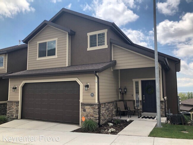 Primary Photo - 4 br, 3.5 bath House - 876 s Aspen Loop