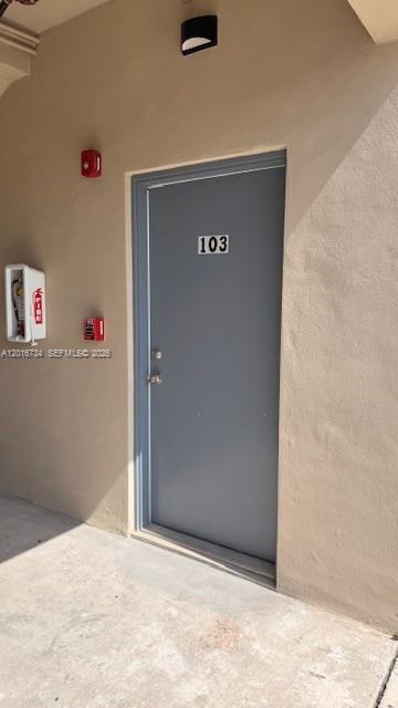 Building Photo - 811 E 52nd St