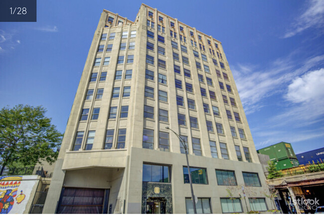 Building Photo - 1550 S Blue Island Ave
